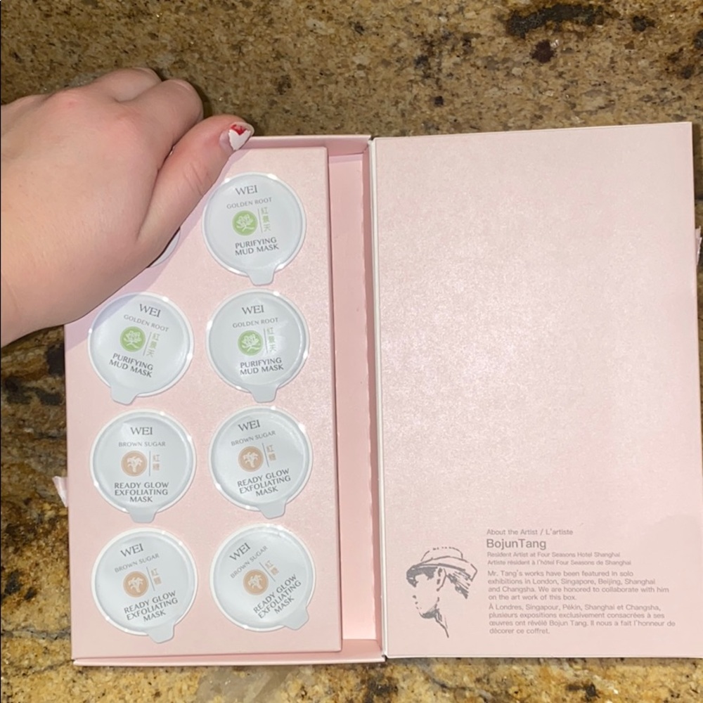 7 single use masks with applicator brush